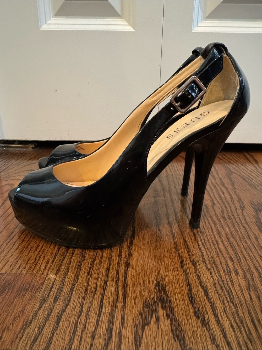 GUESS Black Patent Leather Peep Toe Platform Stiletto Heels | Size 6M